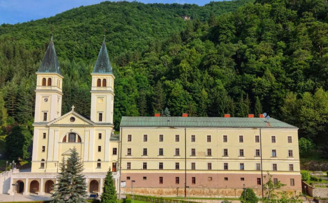 Policija traga za osobom koja je opljačkala samostan u Kraljevoj Sutjesci