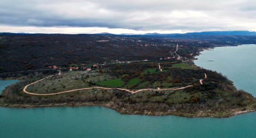 Buško jezero