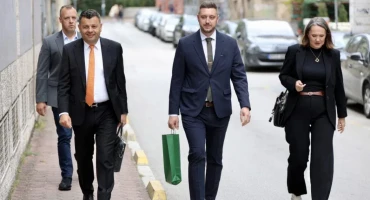 Elvir Rožnjaković Sevlid Hurtić