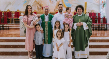 Krštenje obitelj Zadro