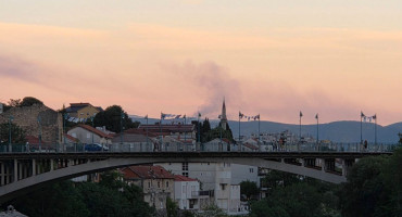 Požar