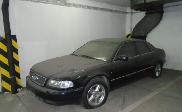 audi a8