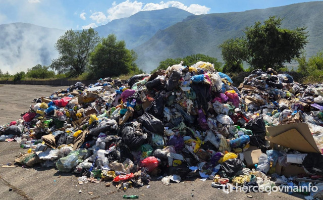 divlja deponija u Vrapčićima