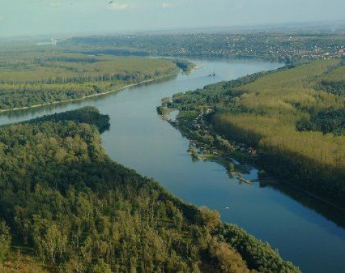 Ronioci u Dravi pronašli tijelo mladića nestalog tijekom kupanja