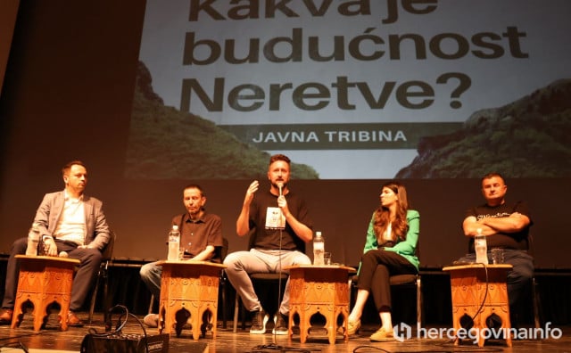 Javna tribina u Konjicu