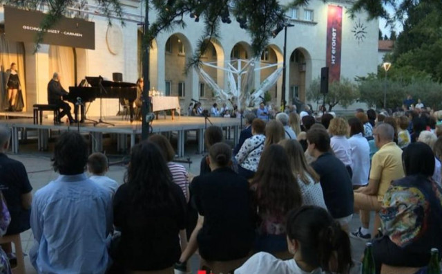 Opera Carmen pod otvorenim nebom u Mostaru
