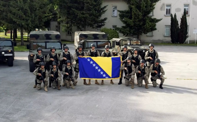 Zukan Helez naredio snimanje spota podrške reprezentaciji BiH bez pristanka Srba i Hrvata