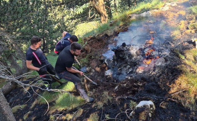 Požar na Blidinju stavljen pod nadzor, vatrogasci ostaju na terenu