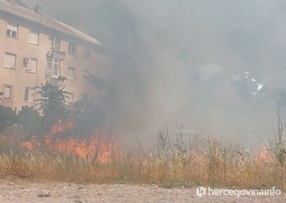 Mostar upozorava građane: Povećan je rizik od požara, zabranjeno loženje vatre na otvorenom prostoru