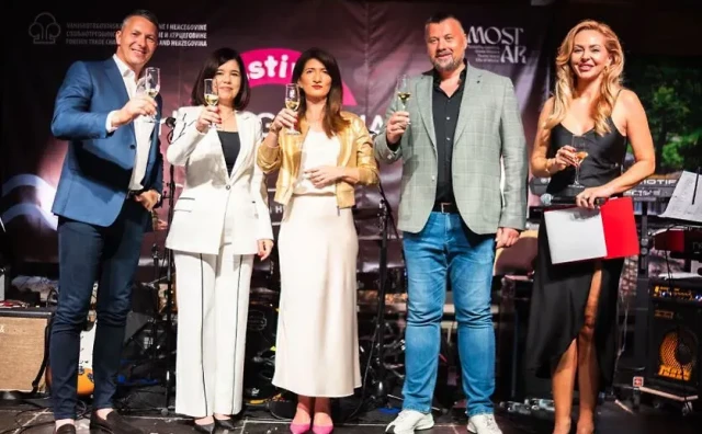Vlada HNŽ-a podijelila 105.500 KM neprofitnim organizacijama: Najviše novca za Festival Vinske ceste Hercegovine