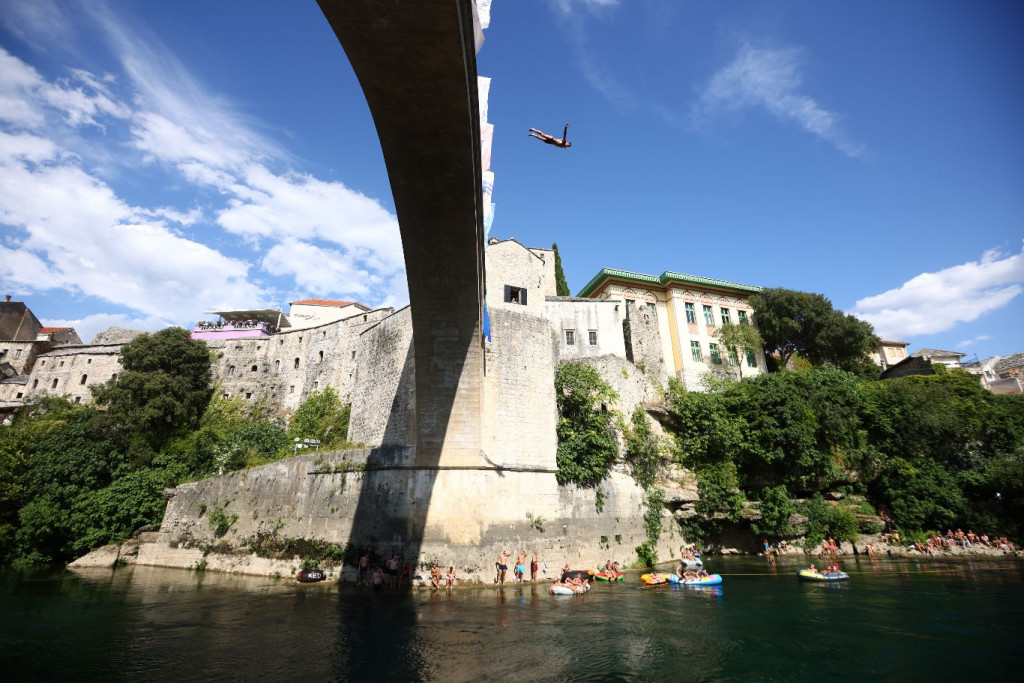 U nedjelju 460. tradicionalni skokovi sa Starog mosta