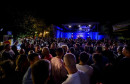Mostar Sevdah Reunion večeras nastupa ispod Starog mosta, dok su tijekom Red Bull Cliff Divinga najavljeni koncerti i program na četiri lokacije.
