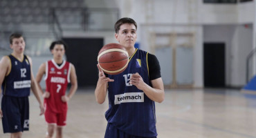 Mostarci Halid Šipković i Drago Božić izborili su mjesto u U-18 reprezentaciji BiH za Europsko prvenstvo B divizije u Hrvatskoj.