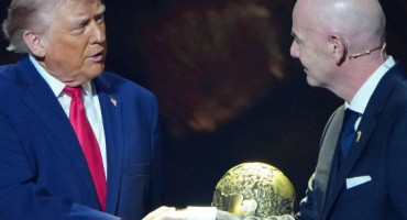 Trump Infantino