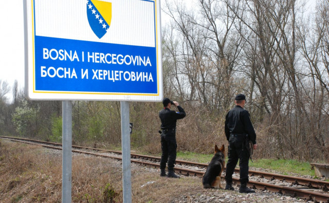 Granična policija policajci nadzor granice
