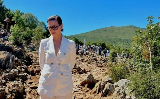 Nina Badrić Međugorje