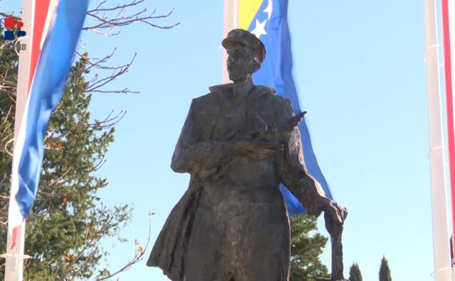 Znate li priču o Peteru Hercegu Toniću, Ljubušaku koji je postao heroj Pearl Harbora