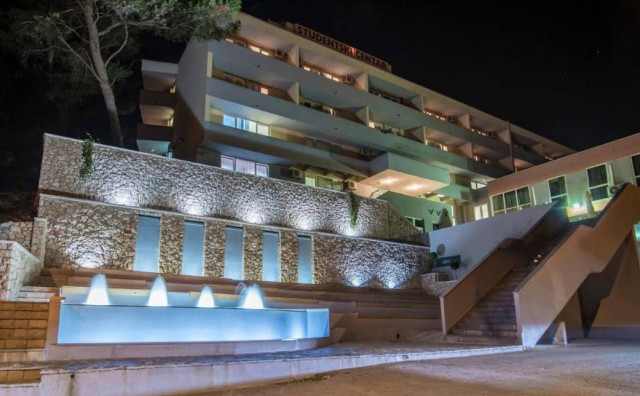 Studentski centar Mostar popunio kapacitete za starije godine, za brucoše osigurano 120 mjesta