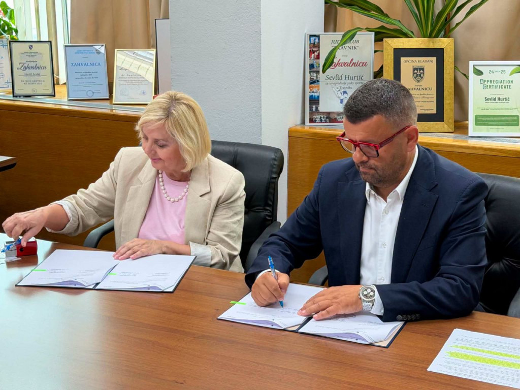 Ministarstvo za ljudska prava i izbjeglice BiH i BH Novinari potpisali su memorandum kojim se jača pravna i institucionalna zaštita novinara i medijskih radnika.