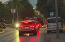 Na ljubuškoj obilaznici oko 20:10 sati dogodila se prometna nesreća u kojoj je automobil udario pješaka. Ozlijeđena osoba zbrinuta je, a policija obavlja očevid.