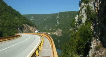 Cesta Jajce - Crna Rijeka