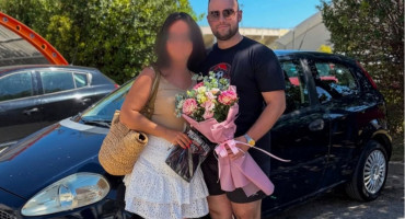 Organizatori turnira „Pozdrav ljetu“ automobil namijenjen za tombolu darovali su Kristini, koja je u požaru kod Omiša ostala bez vozila.