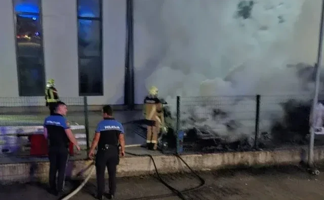 Požar u dvorištu tvornice jahti u Vitezu, vlasnica tvrdi da je podmetnut