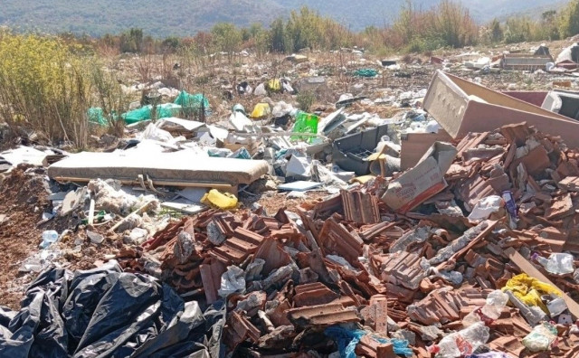 Mještani Salakovca upozoravaju na divlju deponiju i traže inspekcijski nadzor