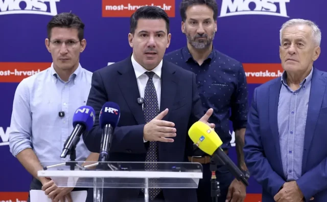 MOST se žestoko obrušio na Vladu Andreja Plenkovića
