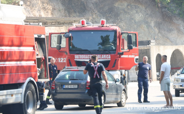 Sarajevo šalje vatrogasce u Konjic, stižu i dodatni Air Tractori za borbu s velikim požarom