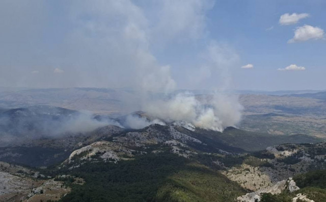 Troje Kanađana osumnjičeno za požar kod Drniša, dvoje navodno pobjeglo u BiH