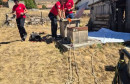 U selu Zajaruga kod Glamoča četiri spašavatelja GSS-a HBŽ iz bunara su izvukla tijelo starije žene i predala ga Hitnoj pomoći.