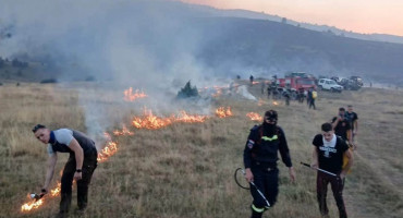 Glavna žarišta požara u Rami većinom su ugašena, ali na nepristupačnim rubovima ima mnogo dima. Požari na Ruištu i u Ljubuči i dalje su aktivni.