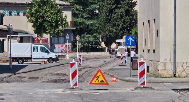 https://caportal.net/2026/09/07/foto-zapoceli-radovi-u-zagrebackoj-ulici-prometnica-zatvorena-za-sav-promet/