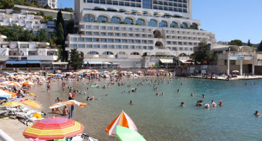 Neum sezona kupanje