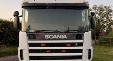 Scania R 144