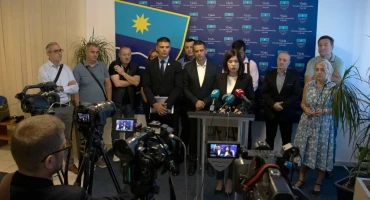 Vlada HNŽ-a i sindikati dogovorili rast osnovice za pet posto od siječnja i naknade za prijevoz za 20 posto od listopada. Novi rast moguć je u srpnju.