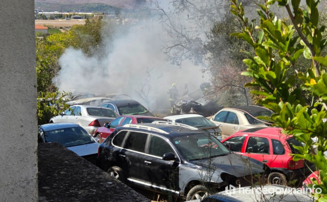 auto otpad Mostar Gnojnice požar