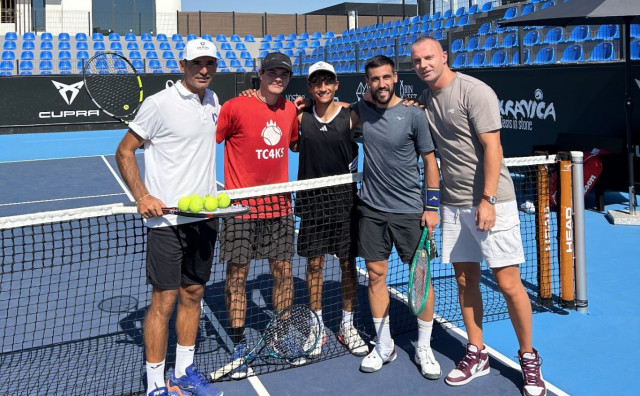 Damir Džumhur Dodig Tennis Center