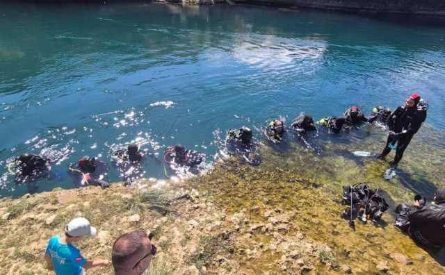 Stotinjak ronilaca čistilo Neretvu i Mostarsko jezero: 'Sve je manje otpada, a pod vodom jata pastrve'
