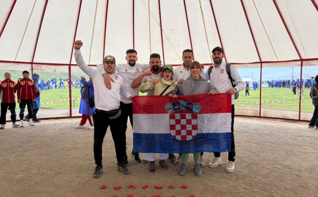 Hrvatska ordo reprezentacija u svom je prvom nastupu na Svjetskim nomadskim igrama remizirala 5:5 s favoriziranom Češkom.