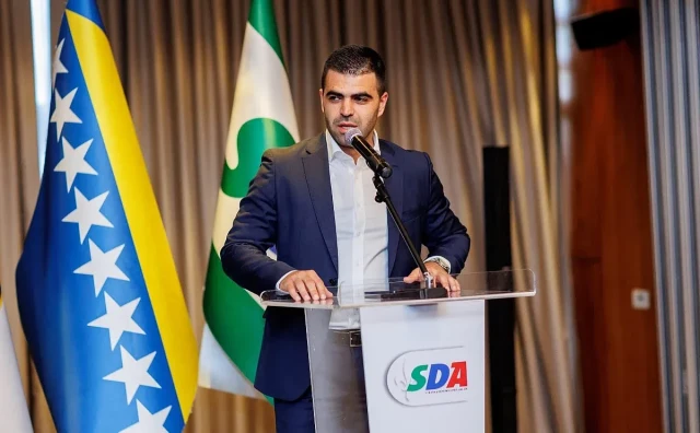 Kandidat SDA želi vratiti osmogodišnju školu: 'Nema potrebe da naša djeca gube godinu dana'