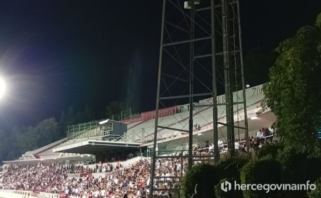 Navijači Veleža izbačeni sa stadiona tijekom mostarskog derbija