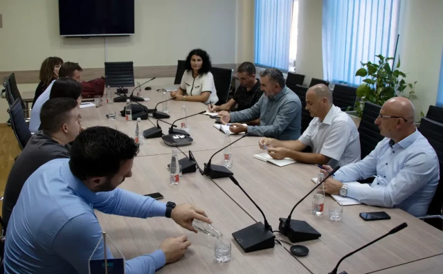 predstavljeno je nekoliko mogućih modela realizacije projekta