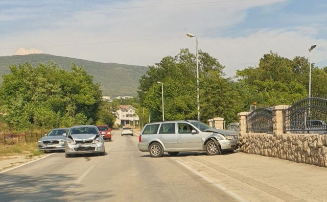 Jedna osoba ozlijeđena u prometnoj nesreći u Posušju