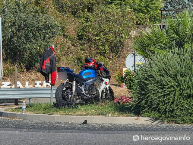 Motociklist ozlijeđen nakon slijetanja s ceste u Mostaru