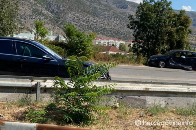 Prometna nesreća na jugu Mostara usporila promet