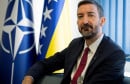 Vladimir Vučinić poručuje da NATO ostaje u BiH i ima planove za slučaj sigurnosne eskalacije. Trenutačnu sigurnosnu situaciju ocjenjuje stabilnom.