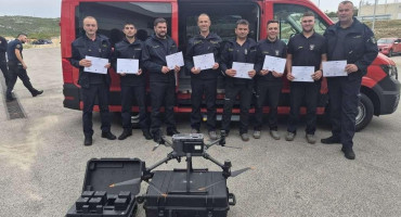 Posuški vatrogasci završili obuku za dronove i AI