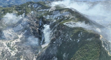 Vjetar otežava djelovanje helikoptera